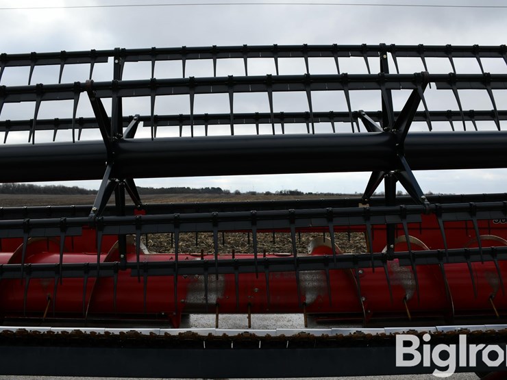 2013-case-ih-3020-image-15