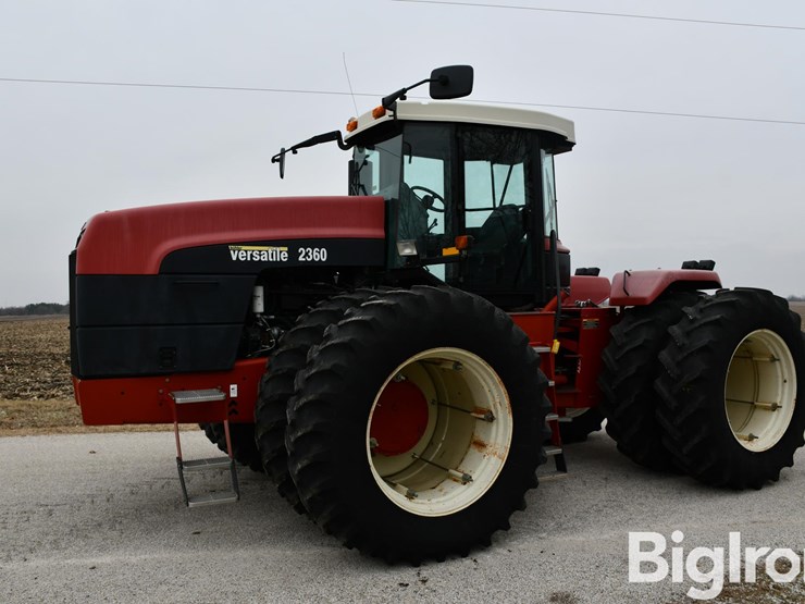 2003-versatile-2360-image-1