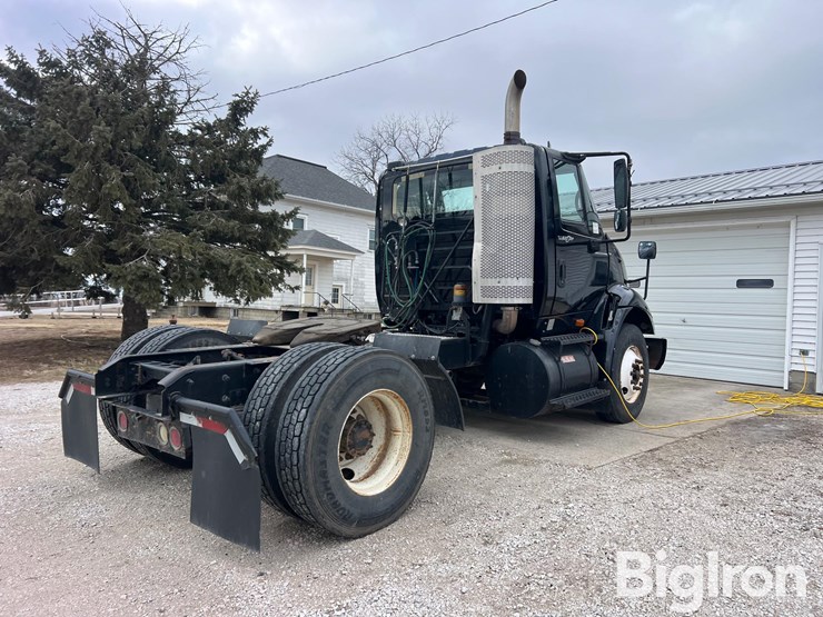 2008-international-8600-image-5