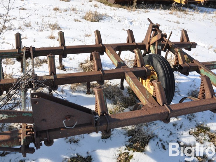 john-deere-1010-image-19