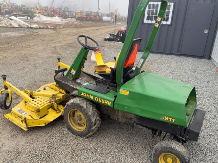 john-deere-f911-image-3