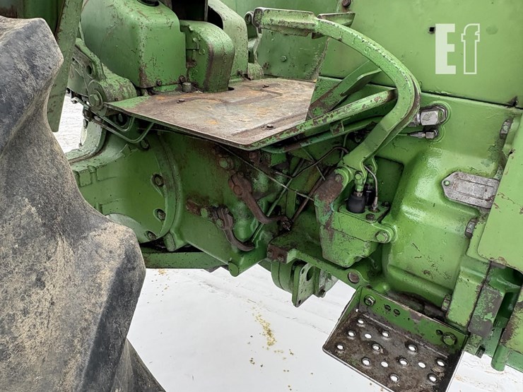 1961-john-deere-4010-image-4