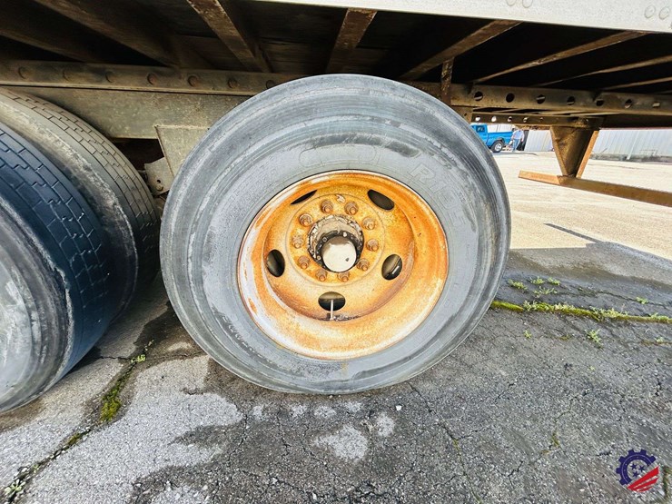 2001-utility-van-image-22