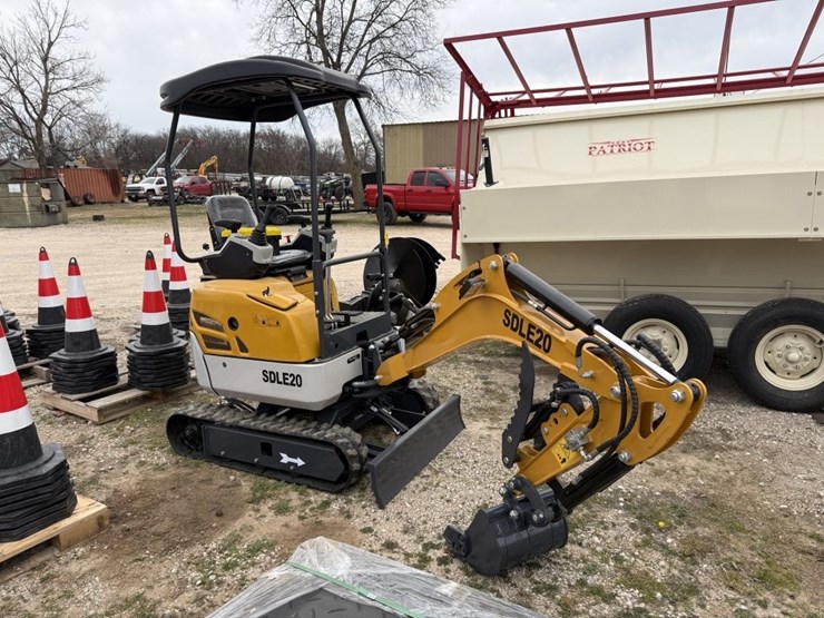 sdlanch-sdle20-diesel-mini-ex.-2025-image-2