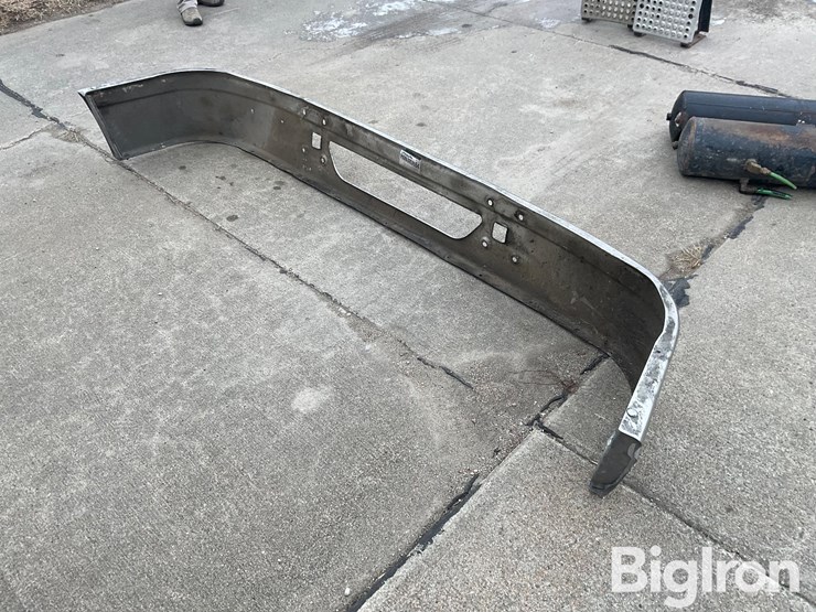 international-9000-image-5