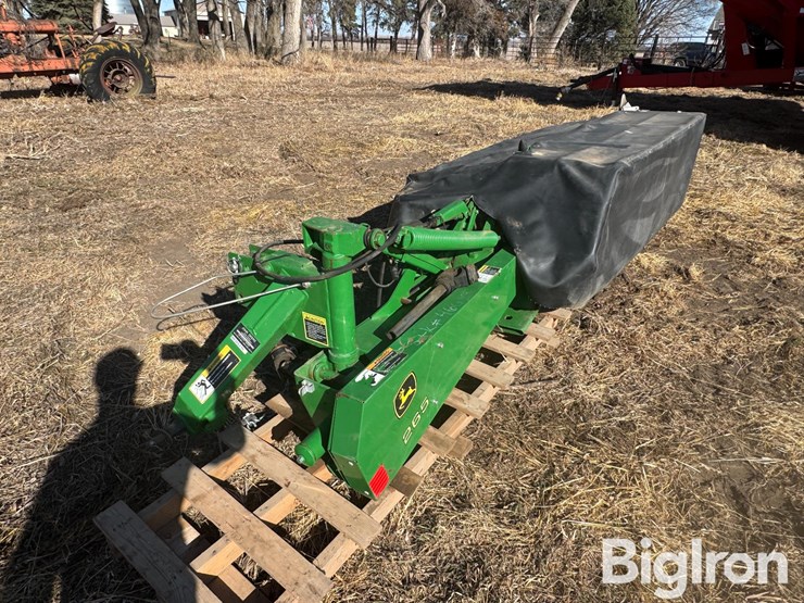 john-deere-265-image-6