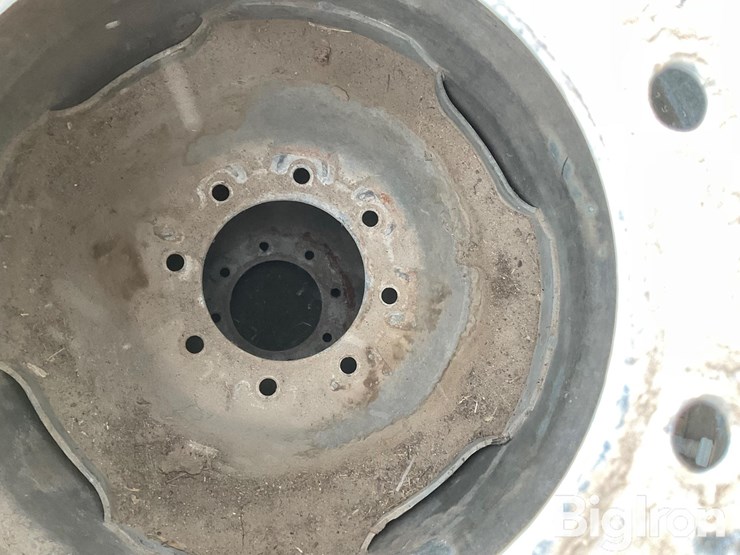 16.9-24-tires-image-12