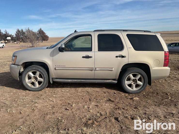 2007-chevrolet-tahoe-ltz-image-8