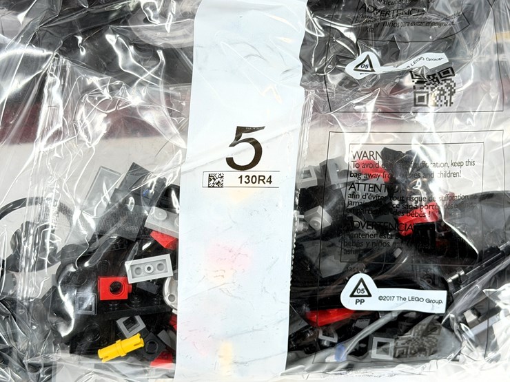 #32603-•-lego-icons-camaro-z28-set-image-8