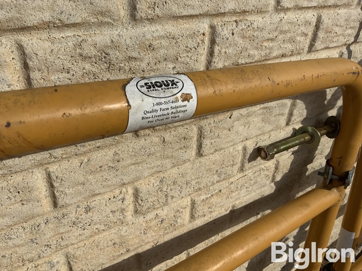 sioux-gate-panels-image-7