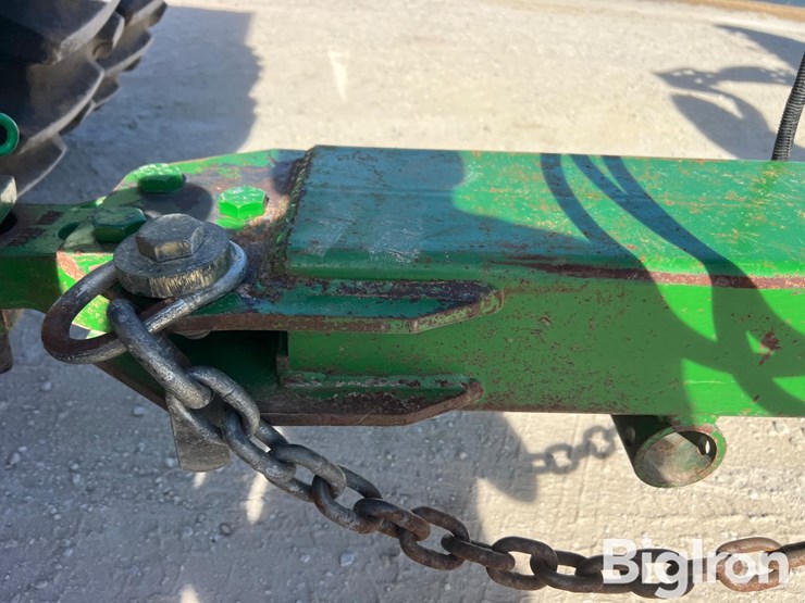 john-deere-637-image-12