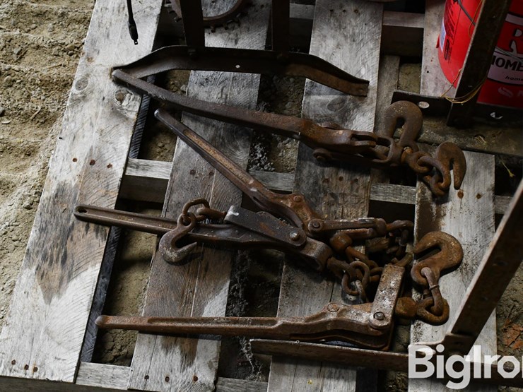 pallet-of-farm-support-image-9