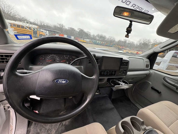 2003-ford-f250-image-11