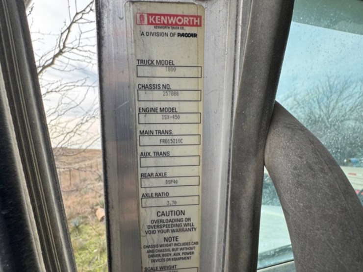 2009-kenworth-t800-image-9