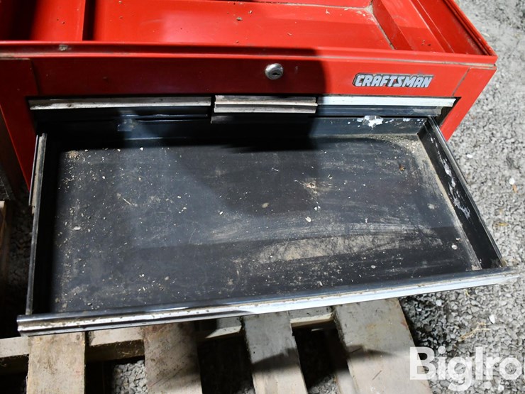 pallet-of-farm-support-image-16