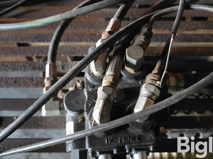 1978-ford-lts900-s/a-fertilizer-tender-truck-image-18