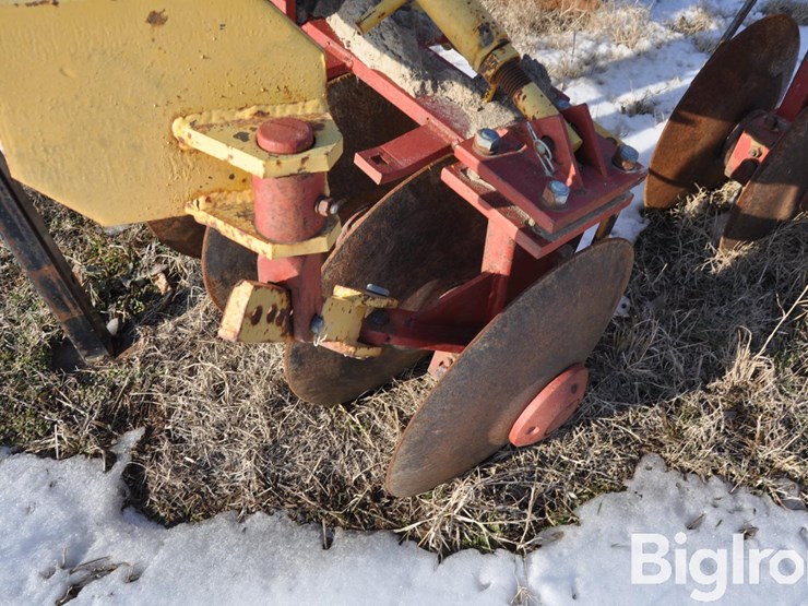 sunflower-9210-3-pt-levee-plow-w/-seeder-&-packer-image-11