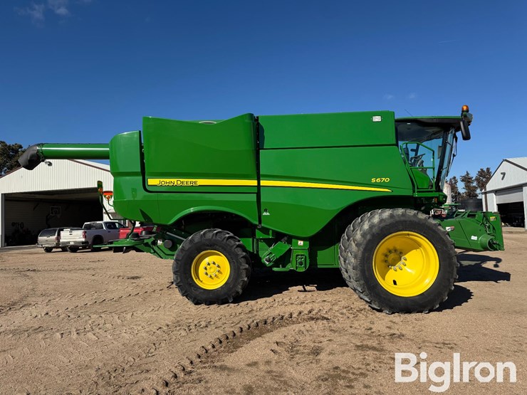 2017-john-deere-s670-image-6