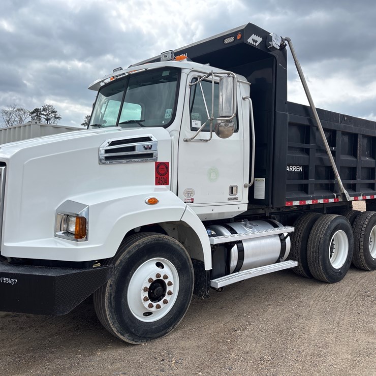 2020 WESTERN STAR 4700SB