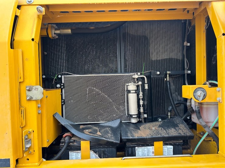 2021-liugong-925e-image-6