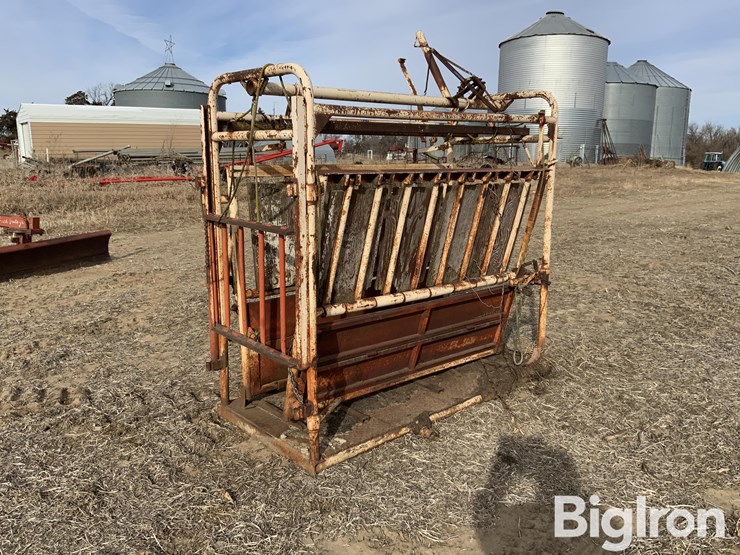 livestock-chute-image-1