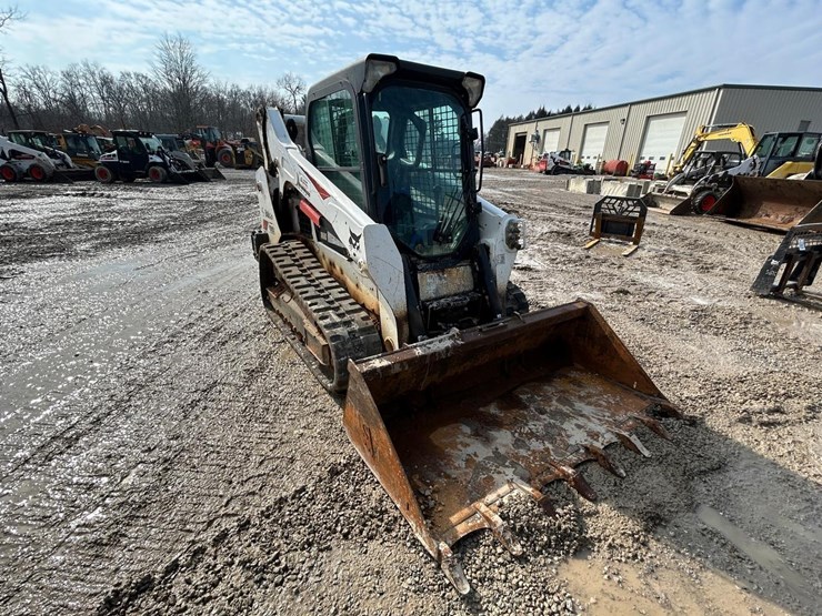 2019-bobcat-t595-image-6