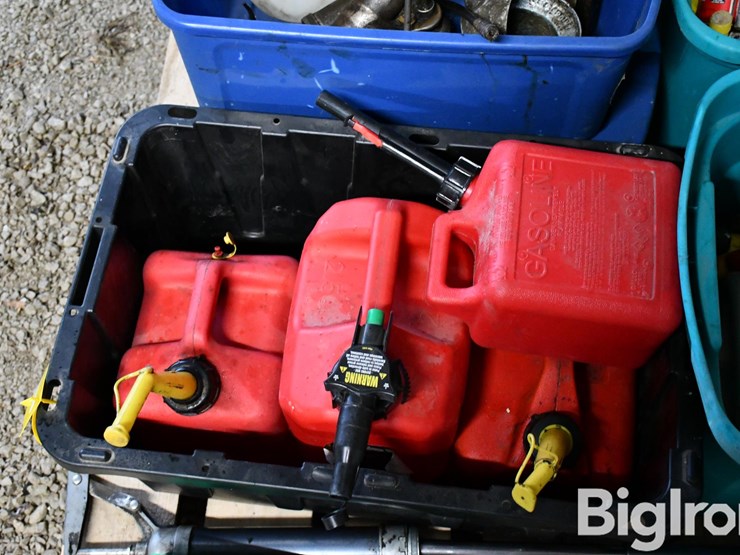 pallet-of-farm-support-image-10