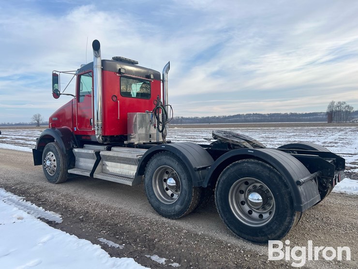 2007-kenworth-t800b-image-7
