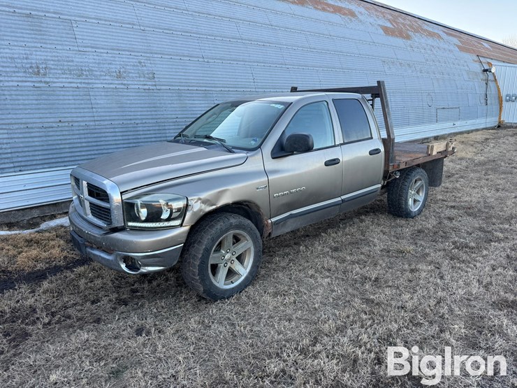 2006-dodge-ram-1500-image-1