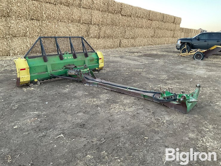 john-deere-front-mount-dozer-blade-image-7