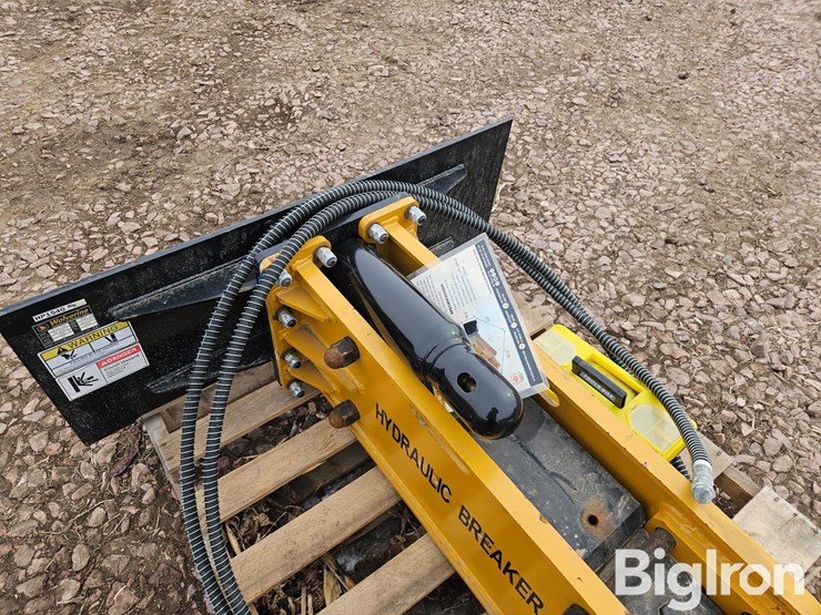 2025-wolverine-cb-11-750f-hydraulic-skid-steer-concrete-breaker-image-9