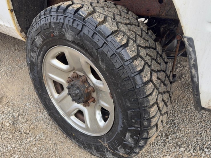 2015-dodge-2500-image-12