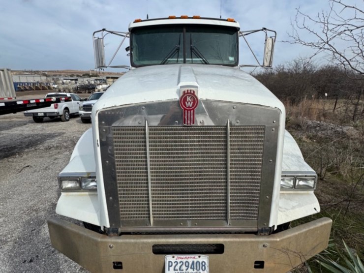 2009-kenworth-t800-image-2