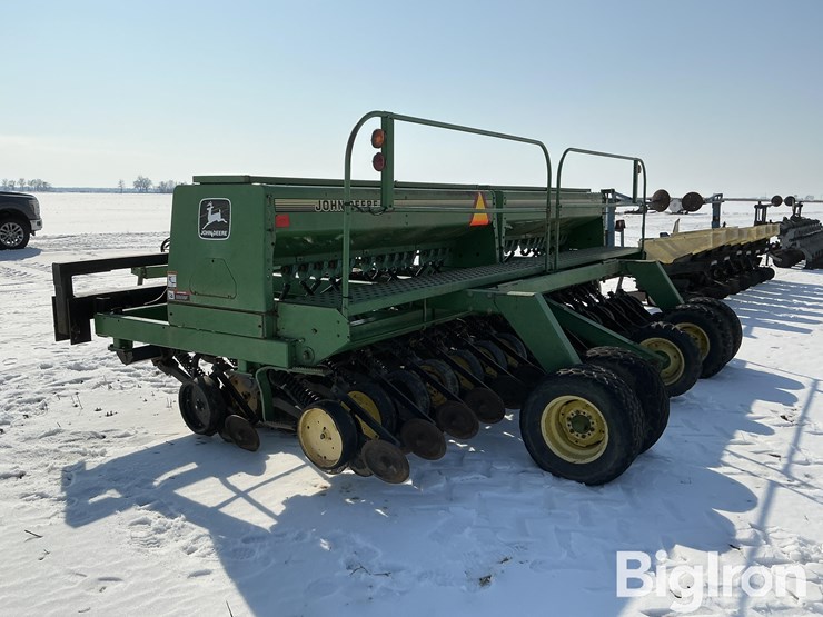 john-deere-750-image-7