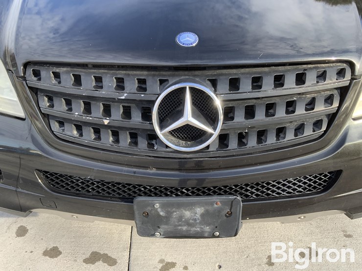 2008-mercedes-benz-ml350-image-11