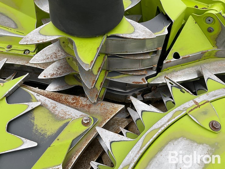 claas-orbis-750-image-15