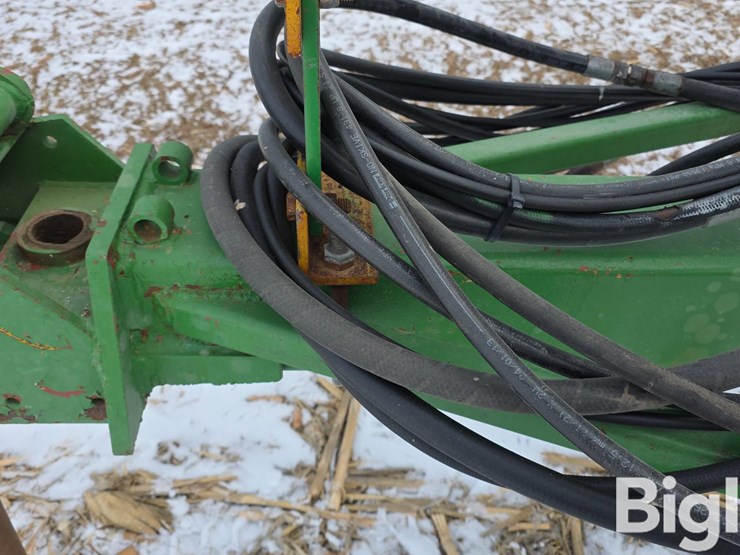 montag-dry-fertlizer-cart-image-13