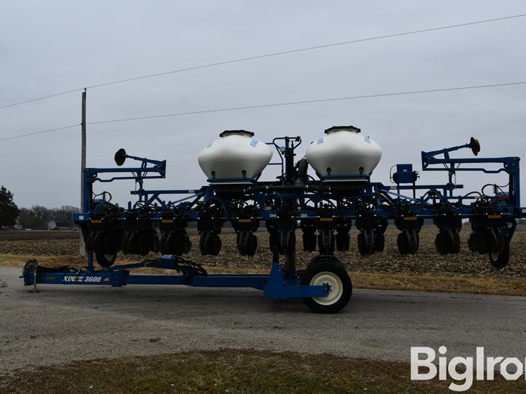 kinze-3600-image-8