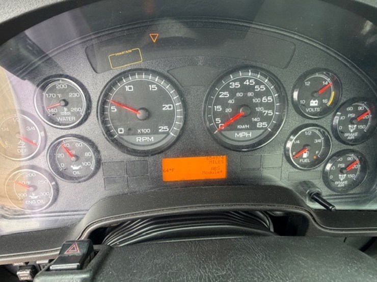 2016-international-prostar-image-54