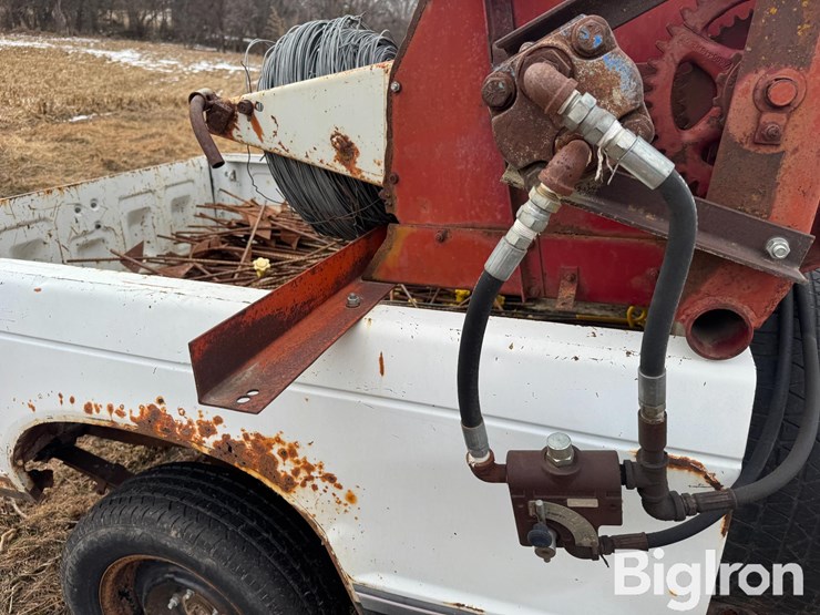 pickup-box-trailer-w/fencing-equipment-image-15