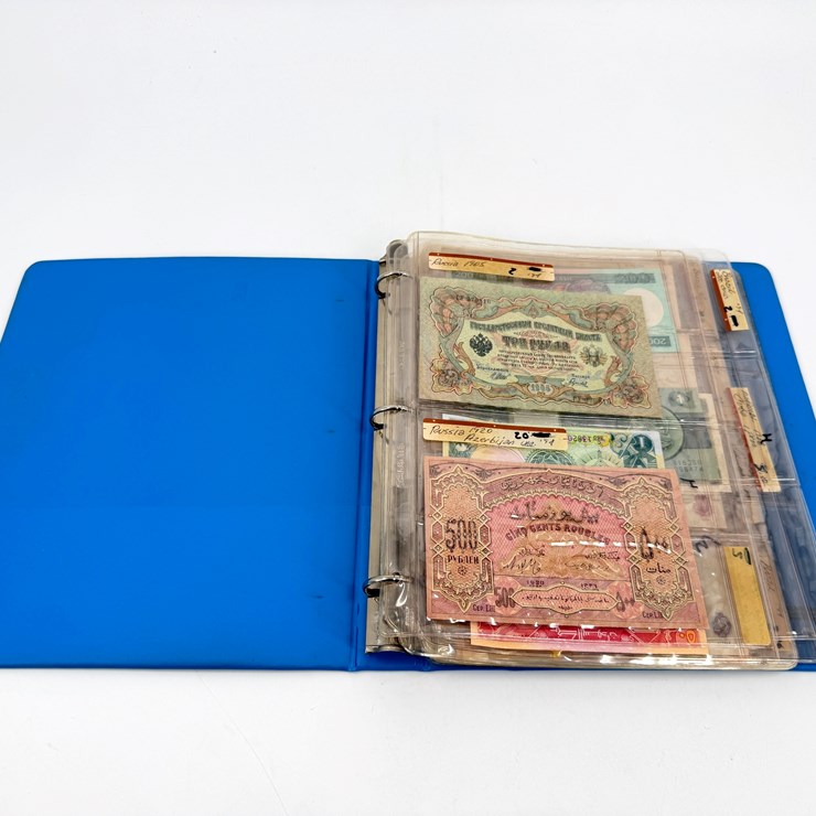 #32243 • VINTAGE PAPER CURRENCY IN BLUE BINDER