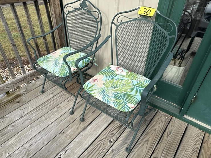 cast-iron-patio-chairs-&-cushions-image-2