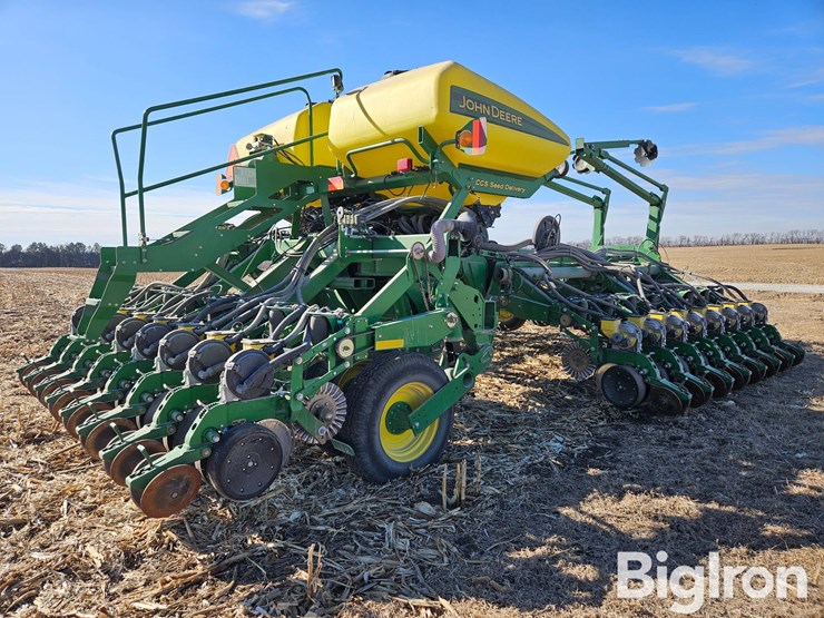 2013-john-deere-1790-ccs-image-5