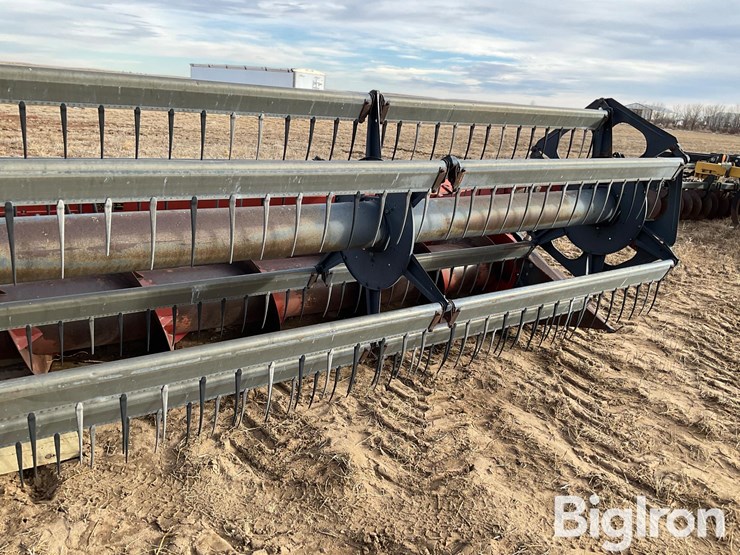 case-ih-1010-image-10