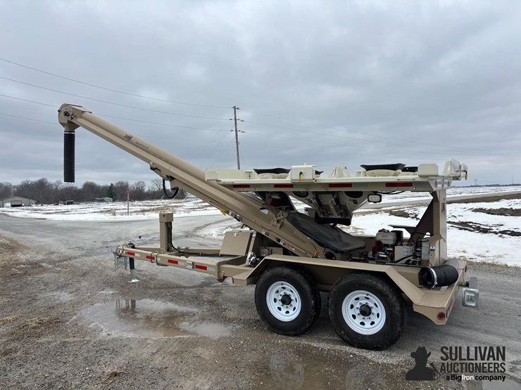 2023-unverferth-410xl-4-box-seed-tender-image-7