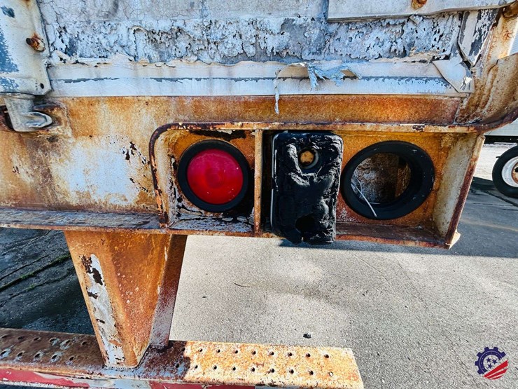 2001-utility-van-image-23