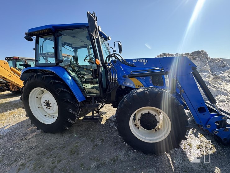 new-holland-t5060-image-5