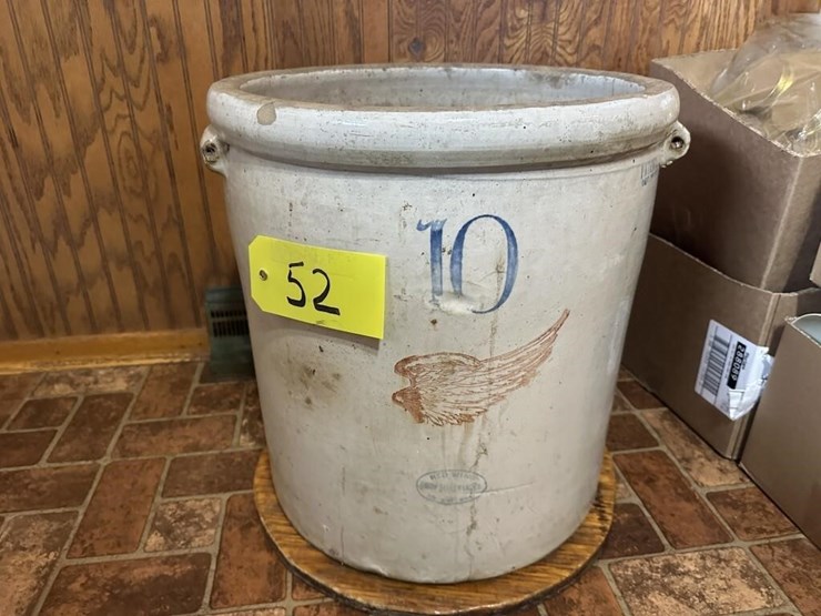 red-wing-10-gallon-crock-image-2