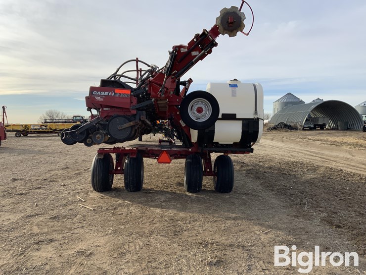 case-ih-1240-image-6