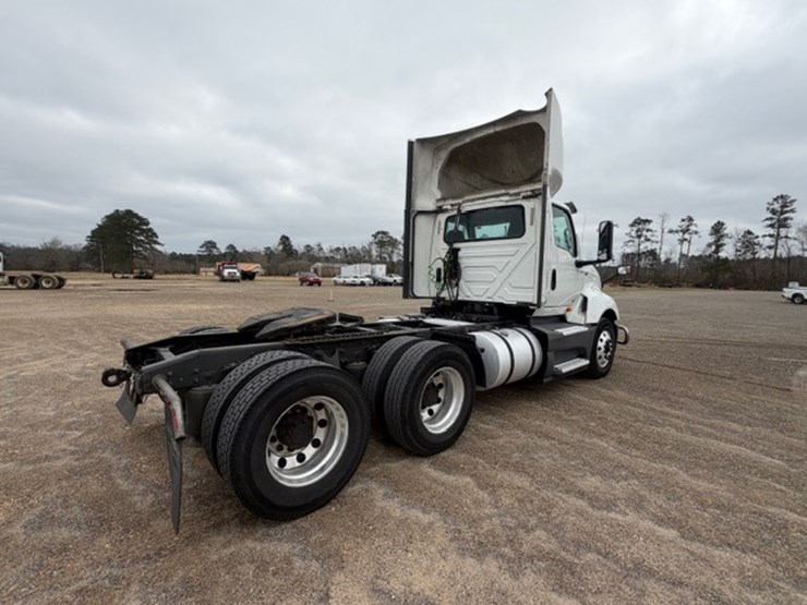 2020-international-lt-image-3